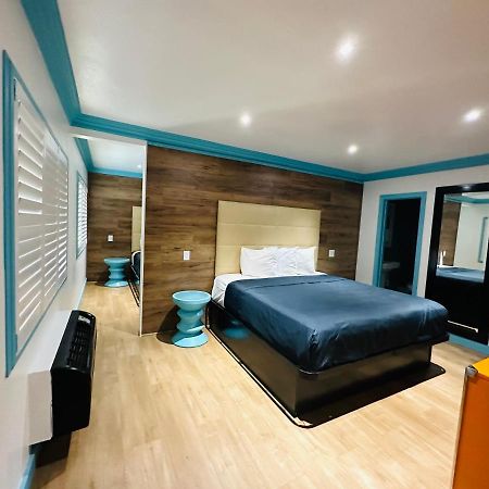 Casa Blanca Inn & Suites Whittier Dış mekan fotoğraf
