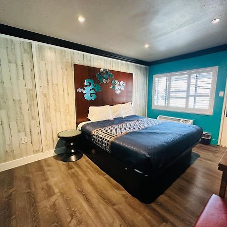 Casa Blanca Inn & Suites Whittier Dış mekan fotoğraf