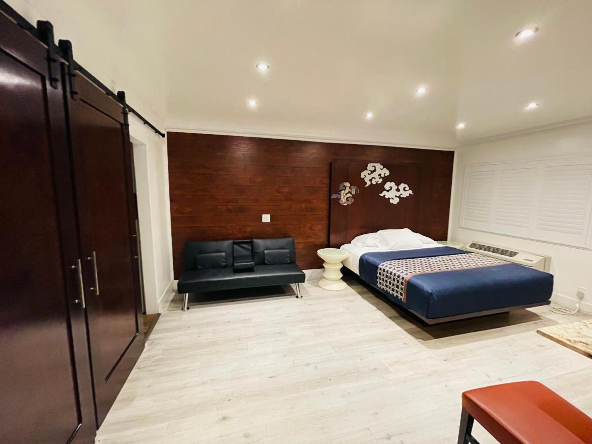 Casa Blanca Inn & Suites Whittier Dış mekan fotoğraf