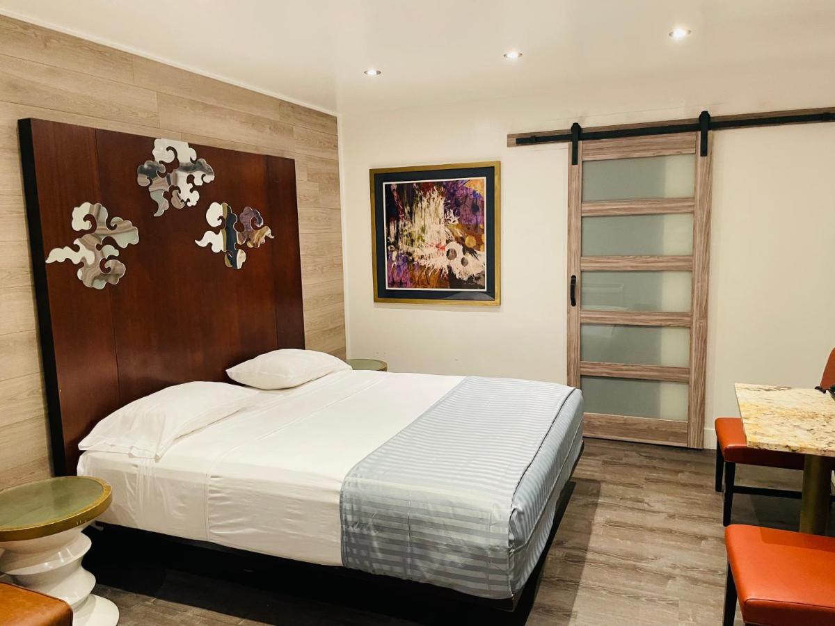 Casa Blanca Inn & Suites Whittier Dış mekan fotoğraf