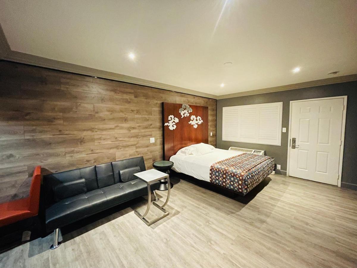 Casa Blanca Inn & Suites Whittier Dış mekan fotoğraf