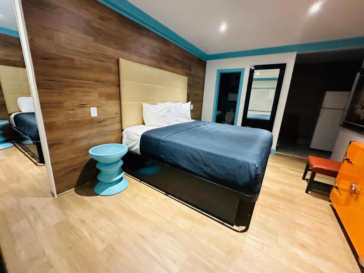 Casa Blanca Inn & Suites Whittier Dış mekan fotoğraf