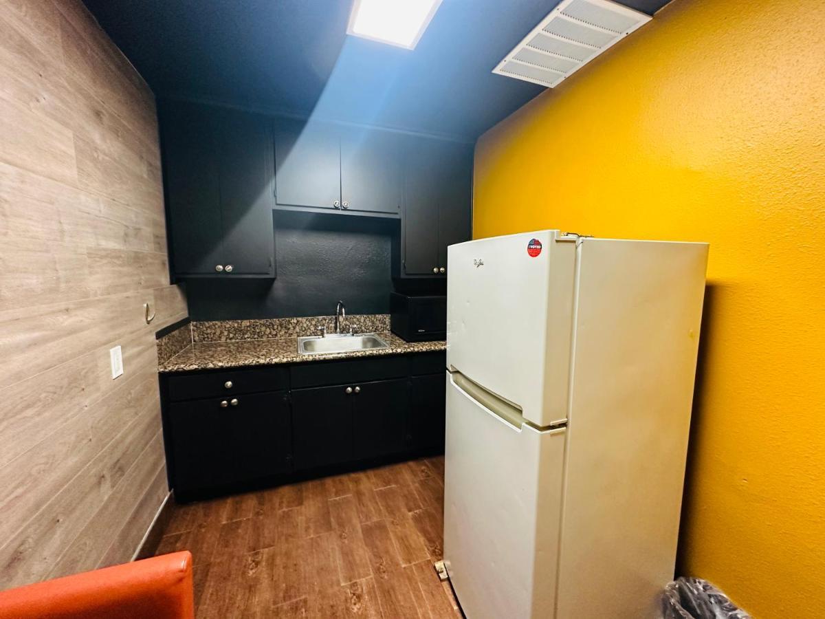 Casa Blanca Inn & Suites Whittier Dış mekan fotoğraf