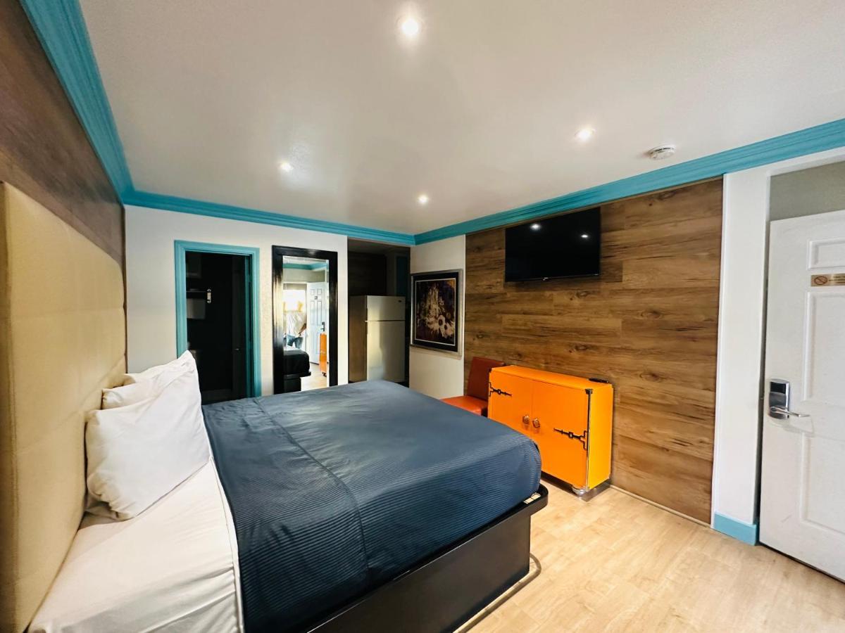 Casa Blanca Inn & Suites Whittier Dış mekan fotoğraf