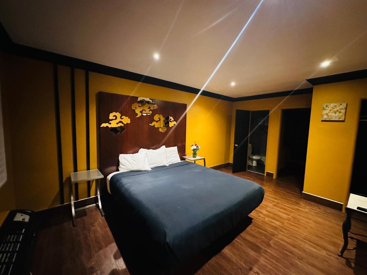 Casa Blanca Inn & Suites Whittier Dış mekan fotoğraf