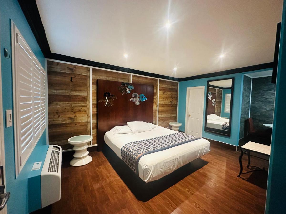 Casa Blanca Inn & Suites Whittier Dış mekan fotoğraf