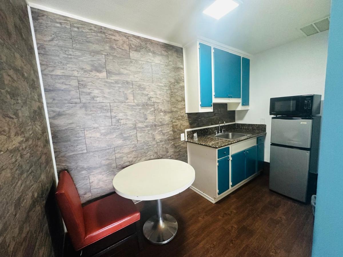 Casa Blanca Inn & Suites Whittier Dış mekan fotoğraf