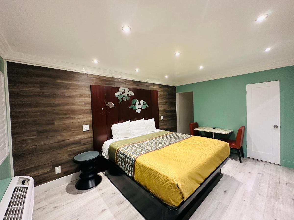 Casa Blanca Inn & Suites Whittier Dış mekan fotoğraf
