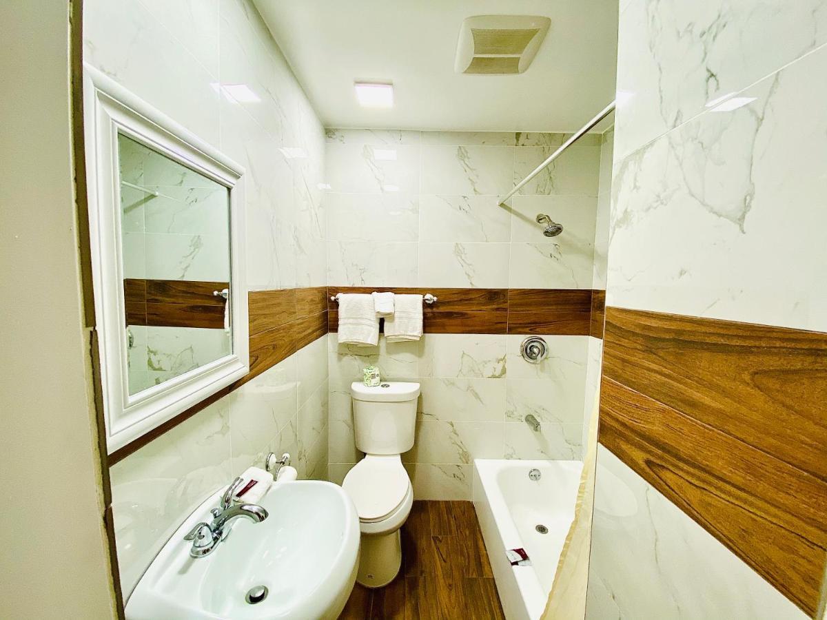 Casa Blanca Inn & Suites Whittier Dış mekan fotoğraf