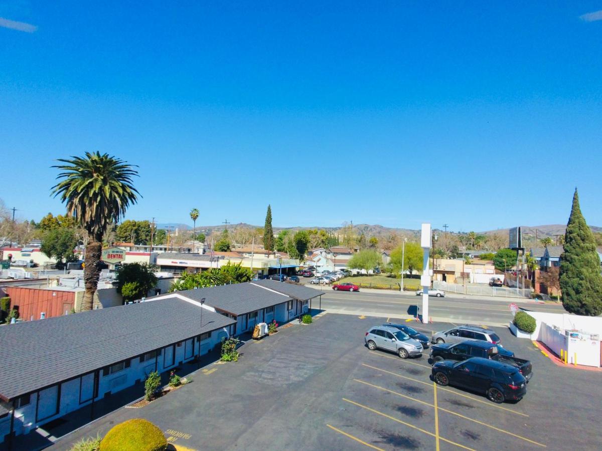 Casa Blanca Inn & Suites Whittier Dış mekan fotoğraf