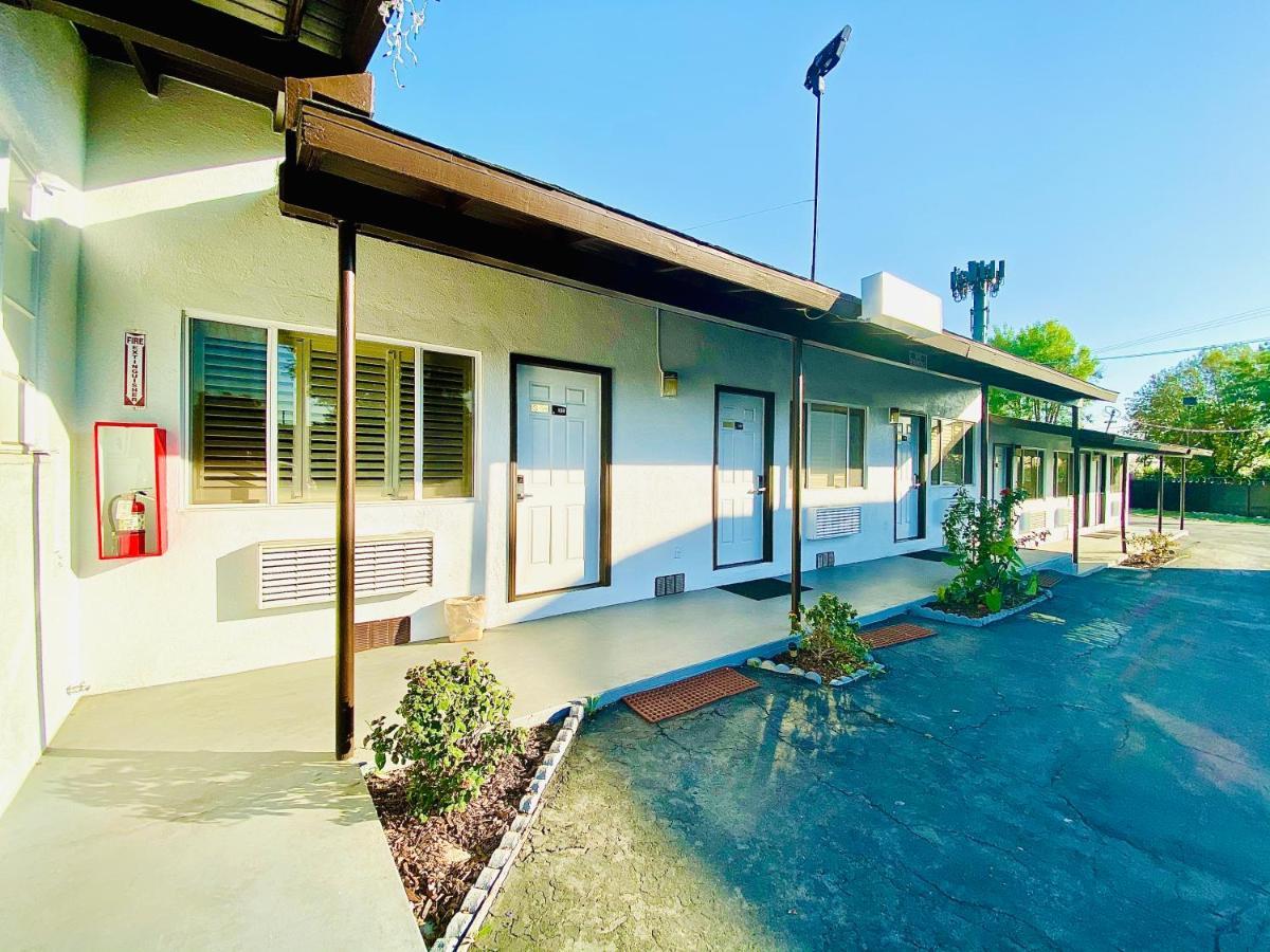 Casa Blanca Inn & Suites Whittier Dış mekan fotoğraf